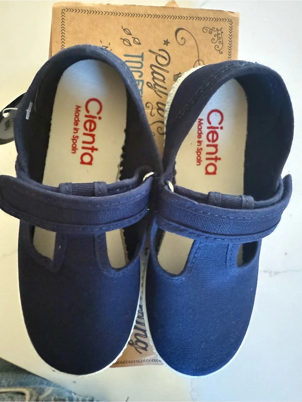 Cienta Navy Blue Girls Mary Jane Sandals with Hook-and-Loop Strap